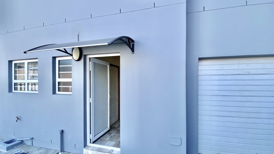 3 Bedroom Property for Sale in Laaiplek Western Cape